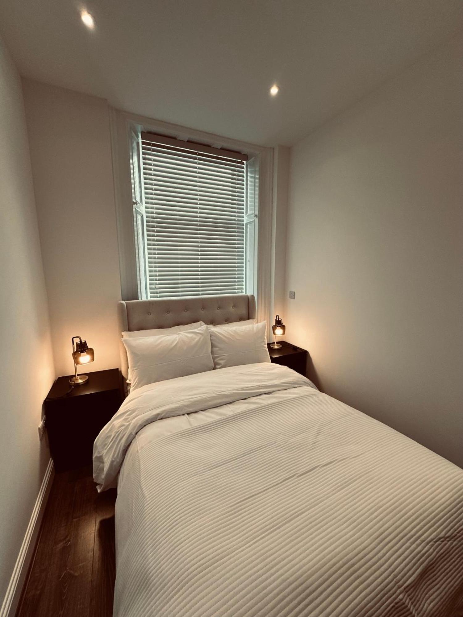 Barnet House Serviced Apartments 던펌린 외부 사진