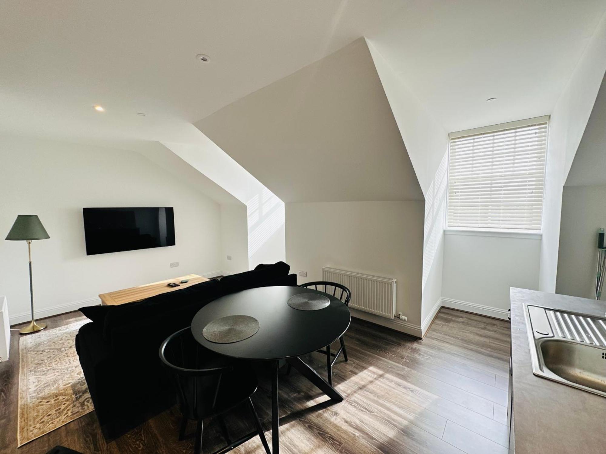 Barnet House Serviced Apartments 던펌린 외부 사진